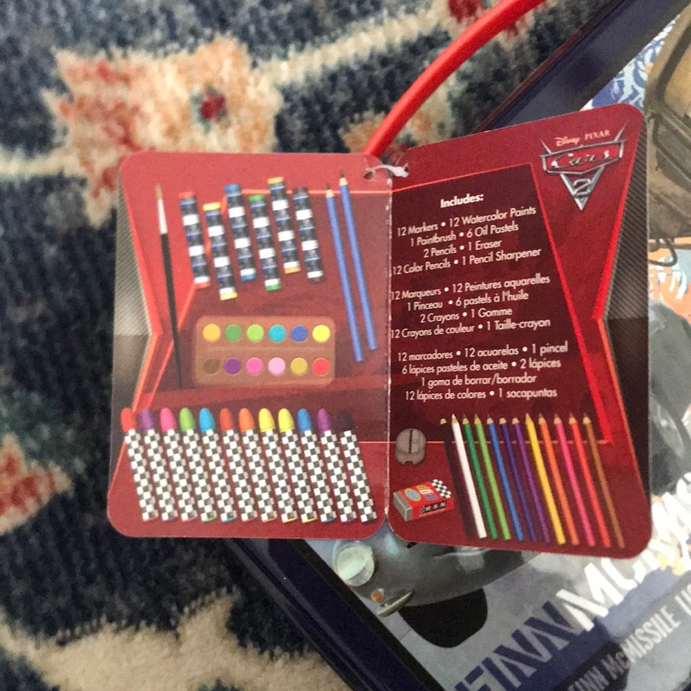 Disney Store Cars 2 Art Kit Case - Picture 9 of 10